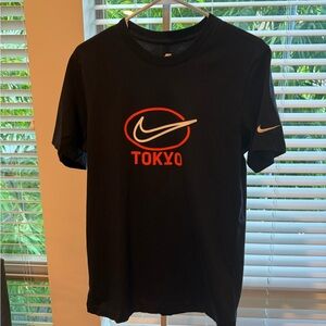 Nike Black and Red Tokyo Graphic Men's Tee
